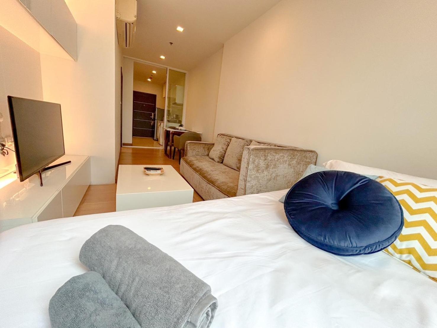 The Astra Condo Chaing Mai Chiang Mai Exteriör bild